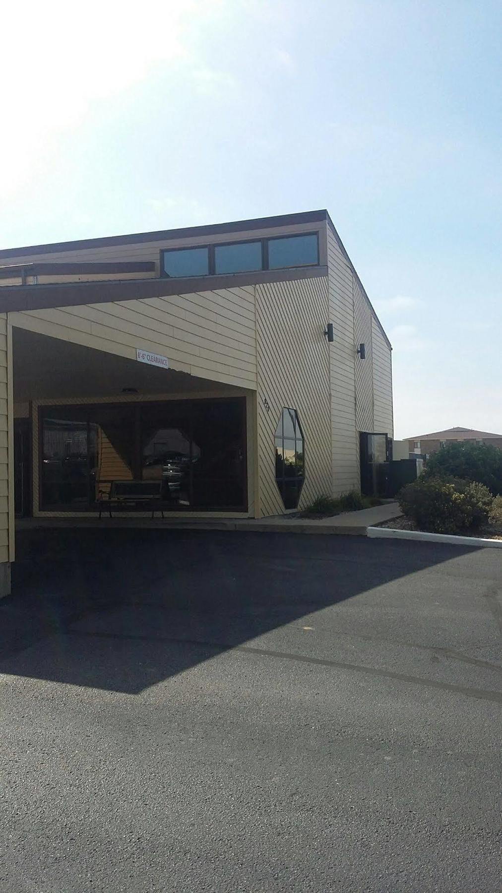 Econo Lodge Watertown Exterior photo